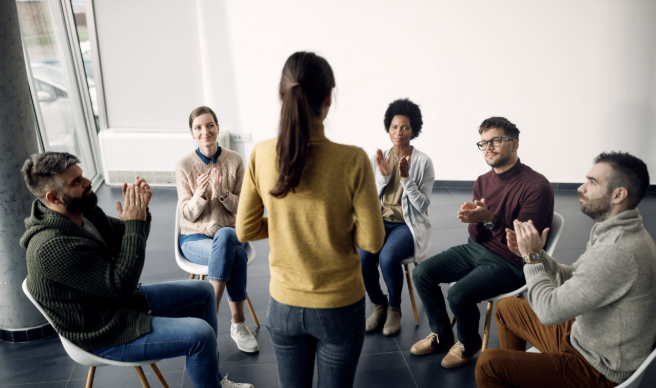 cómo es una terapia grupal