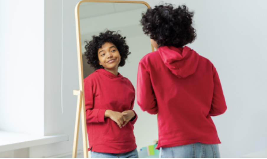 cómo te hablas a ti mismo